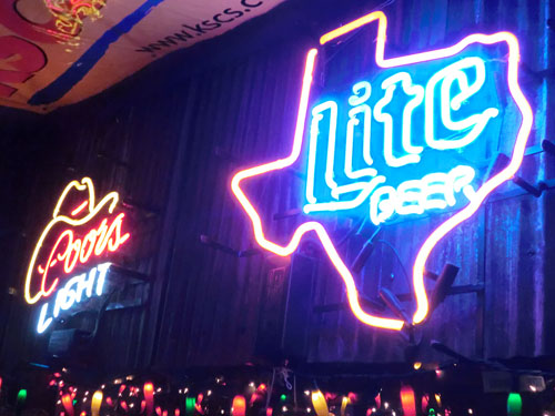 Little Texas Tokyo Photo